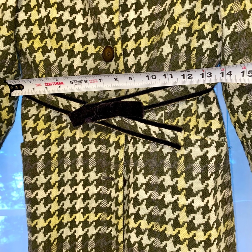 Lord & Taylor Coat - Picture 5 of 8